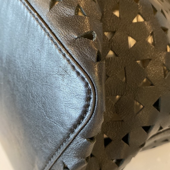 Tory Burch Monogram T Leather Laser-Cut Tote Bag - Picture 9 of 12